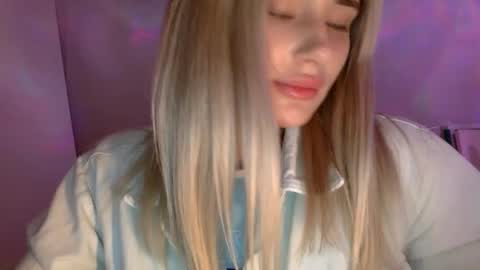 Snapshot of musescorner chatting on June 5, 2026, 5:18 pm musescorner online show from June 5, 2026, 5:18 pm