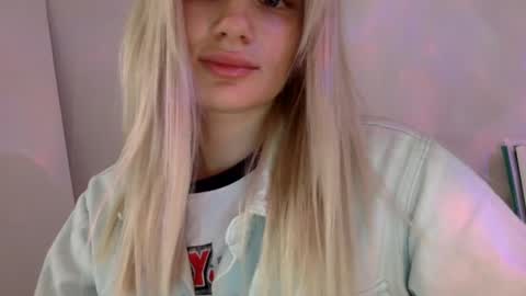 musescorner online show from July 14, 2026, 2:56 pm