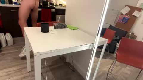 Snapshot of mushroomhead7inches chatting on January 18, 2026, 12:58 am mushroomhead7inches online show from January 18, 2026, 12:58 am