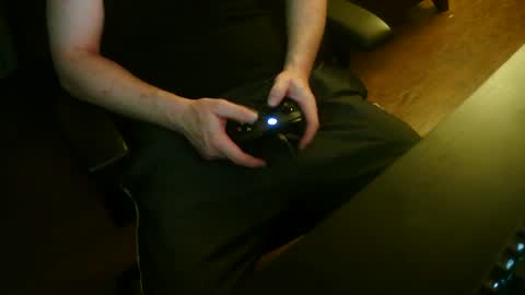 mustenjoyhead79 online show from October 8, 2025, 9:34 pm