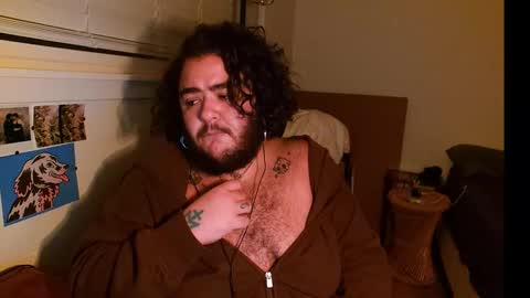 Snapshot of muttcunt chatting on November 30, 2025, 9:35 am muttcunt online show from November 30, 2025, 9:35 am