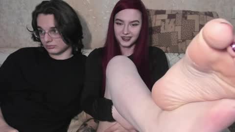 cute couple online show from April 1, 2026, 3:09 pm