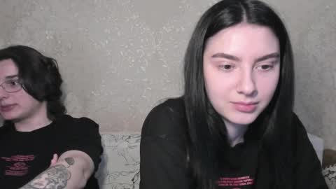 cute couple online show from April 6, 2026, 8:10 pm