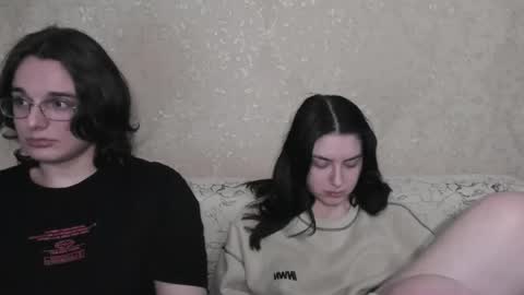 cute couple online show from April 29, 2026, 7:42 pm