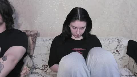 cute couple online show from May 1, 2026, 6:34 pm