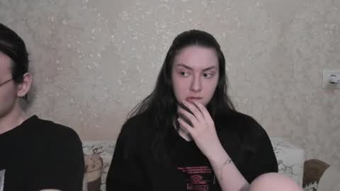 cute couple online show from July 6, 2026, 6:54 pm