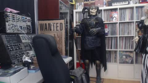 Muziknerd online show from April 3, 2026, 12:30 am