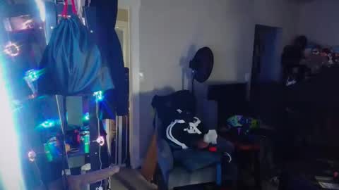 ghost mantis online show from April 20, 2026, 10:44 pm