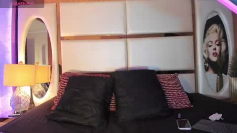 Snapshot of mxli_divine_ chatting on July 21, 2026, 2:30 pm mxli_divine_ online show from July 21, 2026, 2:30 pm