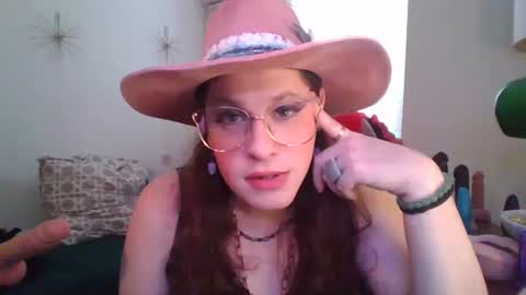 Snapshot of mxsissycharlotte chatting on May 8, 2026, 5:29 pm Mx Charlotte online show from May 8, 2026, 5:29 pm
