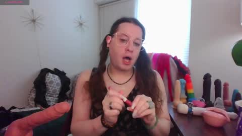 Snapshot of mxsissycharlotte chatting on May 13, 2026, 4:15 pm Mx Charlotte online show from May 13, 2026, 4:15 pm