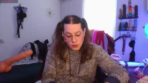 Snapshot of mxsissycharlotte chatting on May 15, 2026, 5:31 pm Mx Charlotte online show from May 15, 2026, 5:31 pm