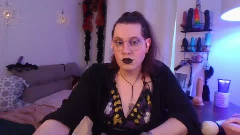 Snapshot of mxsissycharlotte chatting on June 16, 2026, 7:05 pm Mx Charlotte online show from June 16, 2026, 7:05 pm