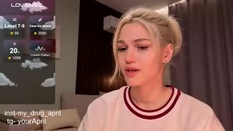 April online show from September 11, 2025, 9:59 pm