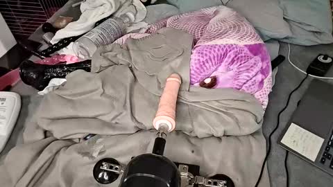 my_dirty_office online show from February 23, 2025, 5:12 am