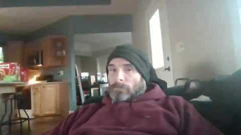 Snapshot of my_little_vienna_sausage chatting on December 14, 2025, 10:25 pm vienna online show from December 14, 2025, 10:25 pm