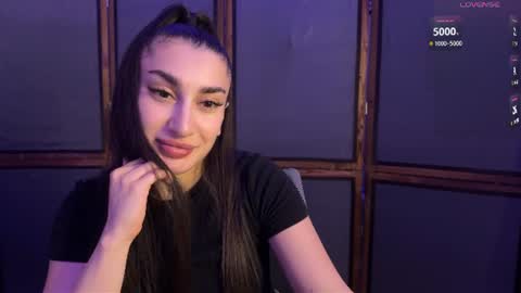 Naomi online show from June 25, 2026, 9:41 pm