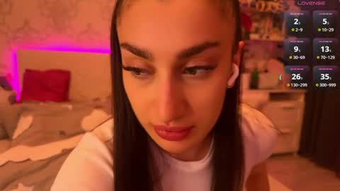 Naomi online show from June 28, 2026, 9:54 pm