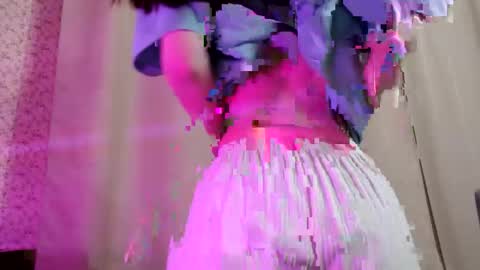 JIN online show from November 25, 2025, 4:40 pm