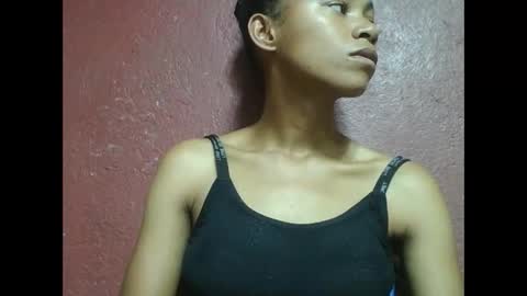 Snapshot of myaldiah chatting on February 17, 2025, 12:59 pm myaldiah online show from February 17, 2025, 12:59 pm