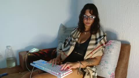 myamillor online show from February 26, 2026, 8:19 pm