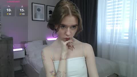 Lana online show from April 27, 2026, 7:17 am