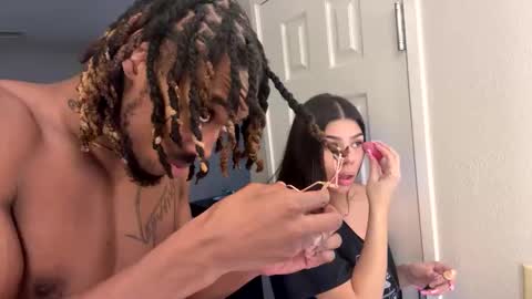 Snapshot of mycreamydreams chatting on January 27, 2025, 8:17 pm mycreamydreams online show from January 27, 2025, 8:17 pm