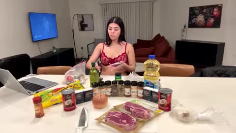 Snapshot of mycreamydreams chatting on March 5, 2025, 2:03 am mycreamydreams online show from March 5, 2025, 2:03 am