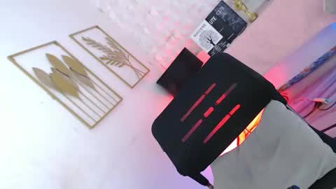 Snapshot of mydestiny_vinax chatting on May 12, 2026, 1:58 am mydestiny_vinax online show from May 12, 2026, 1:58 am