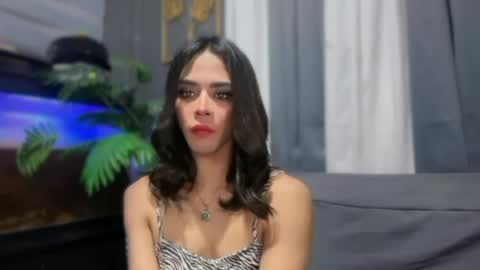 Snapshot of mydestiny_vinax chatting on July 25, 2026, 9:18 am mydestiny_vinax online show from July 25, 2026, 9:18 am