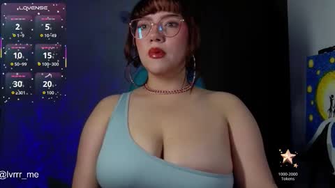 Snapshot of myevangeline_ chatting on November 28, 2025, 4:15 am Nicoll Independent model Please help me to reach 100 thumbs up online show from November 28, 2025, 4:15 am