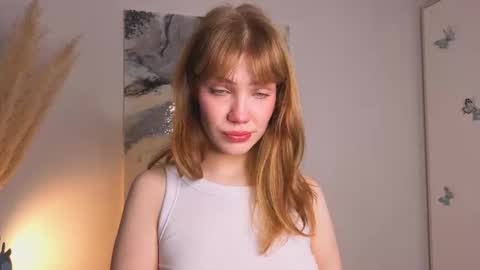 Snapshot of myismira chatting on October 23, 2025, 4:12 am Mira online show from October 23, 2025, 4:12 am