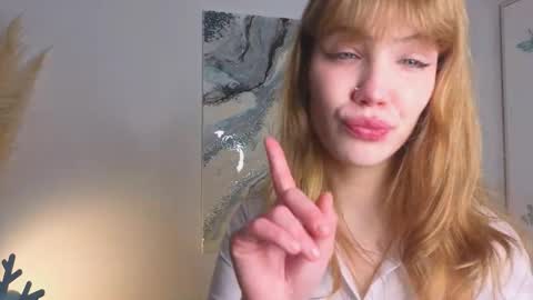 Snapshot of myismira chatting on October 30, 2025, 4:14 am Mira online show from October 30, 2025, 4:14 am