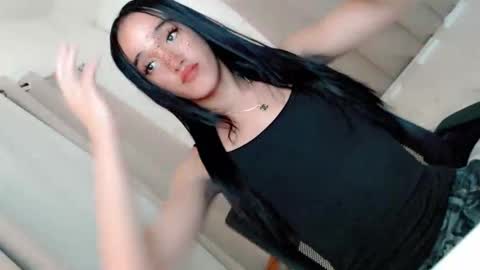 Snapshot of mykaliciousness chatting on October 2, 2025, 11:17 am mykaliciousness online show from October 2, 2025, 11:17 am