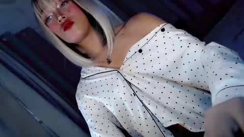 Snapshot of mykaliciousness chatting on November 19, 2025, 11:49 pm mykaliciousness online show from November 19, 2025, 11:49 pm