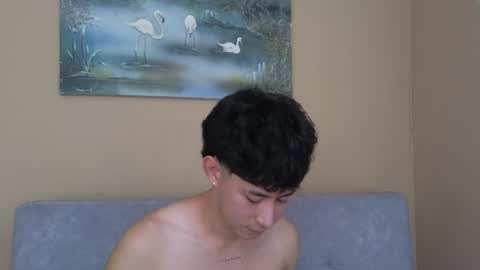 Snapshot of myke_magic chatting on June 24, 2026, 3:55 pm myke_magic online show from June 24, 2026, 3:55 pm