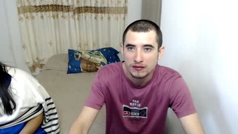 Snapshot of myke_xxx chatting on January 25, 2025, 4:23 am mike online show from January 25, 2025, 4:23 am