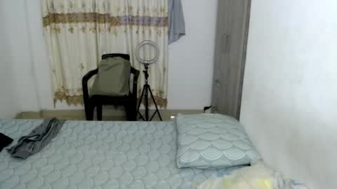 Snapshot of myke_xxx chatting on November 2, 2025, 9:28 pm mike online show from November 2, 2025, 9:28 pm