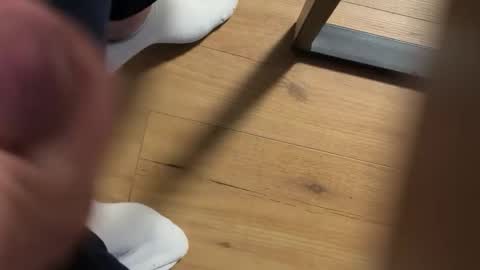 mykytoy online show from November 1, 2025, 10:56 pm