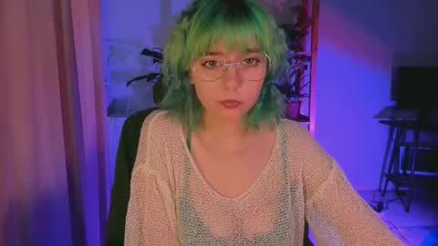 Snapshot of mylaweb chatting on November 17, 2025, 5:02 am MylaFlores online show from November 17, 2025, 5:02 am