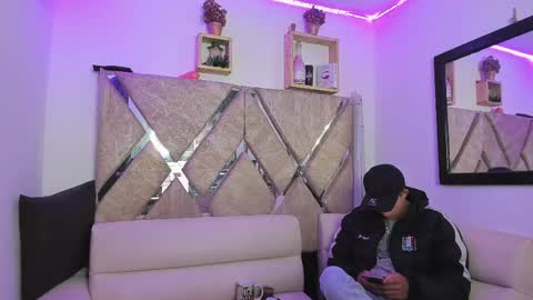 Myluandjack online show from May 1, 2026, 10:42 am