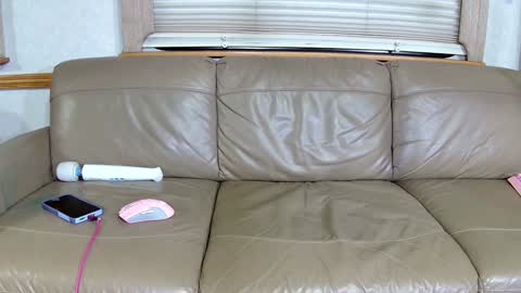 Snapshot of mymindbreaks2 chatting on December 20, 2024, 9:39 pm mymindbreaks online show from December 20, 2024, 9:39 pm