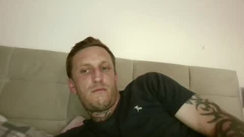Snapshot of mymrlovesmyfeet chatting on June 28, 2026, 5:19 pm Kinky couple online show from June 28, 2026, 5:19 pm