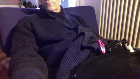 Bi sexy guy lovense hush is on private is open or password show tip if you like. online show from February 4, 2026, 10:21 am