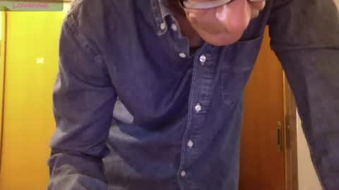 Snapshot of mynakedbeach chatting on June 22, 2026, 4:09 am Bi sexy guy lovense hush is on private is open or password show tip if you like. online show from June 22, 2026, 4:09 am
