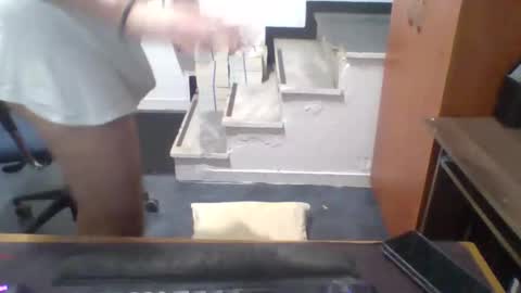 Snapshot of mynakeddays94 chatting on November 28, 2025, 10:29 am David Leon online show from November 28, 2025, 10:29 am