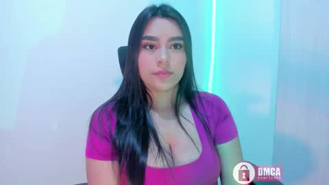 Bella online show from October 14, 2025, 12:00 am