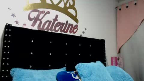 Snapshot of myrandafliiers chatting on March 4, 2026, 1:00 am myranda online show from March 4, 2026, 1:00 am