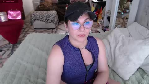 Myrna Sessions online show from April 22, 2026, 9:49 pm