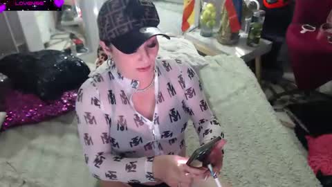Snapshot of myrnasexxx chatting on July 5, 2026, 12:17 am Myrna Sessions online show from July 5, 2026, 12:17 am